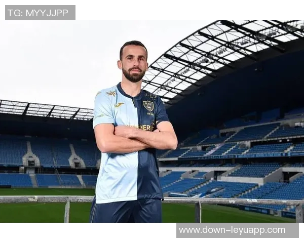 斯特拉斯堡前锋帕尼切利横空出世15项数据领跑法甲前锋榜单